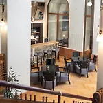 Hotel K+k 4*