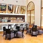Hotel K+k 4*