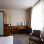 K+k 4* Praag